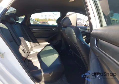 2018 Honda Accord Sport из США, поврежденный, VIN 1HGCV1F33JA188354